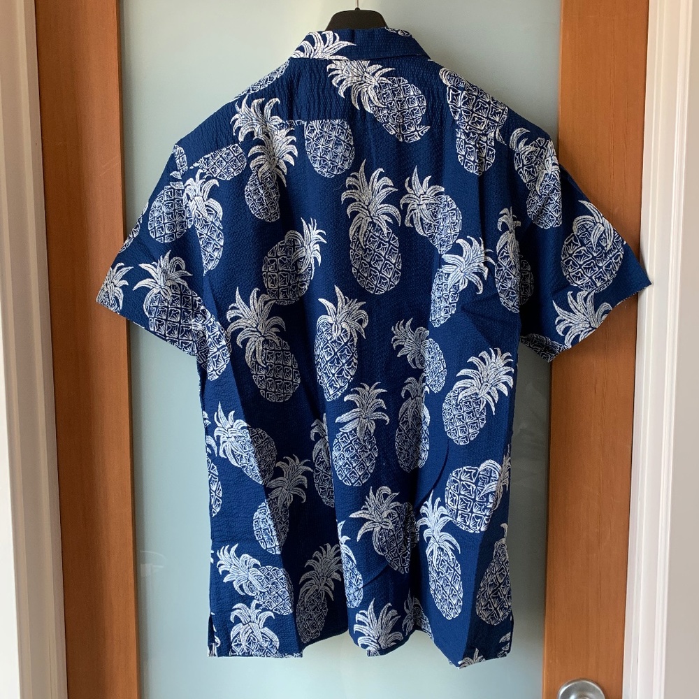 Tori Richard short sleeve pineapple print shirt - Picture 3 of 3